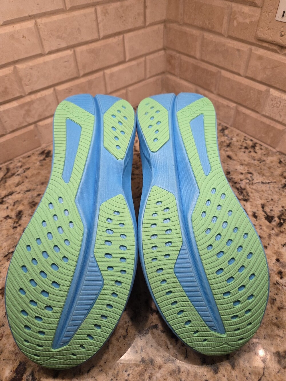 HOKA One One Mach 6 NEW Deadstock w/ OG Box - Picture 4 of 9